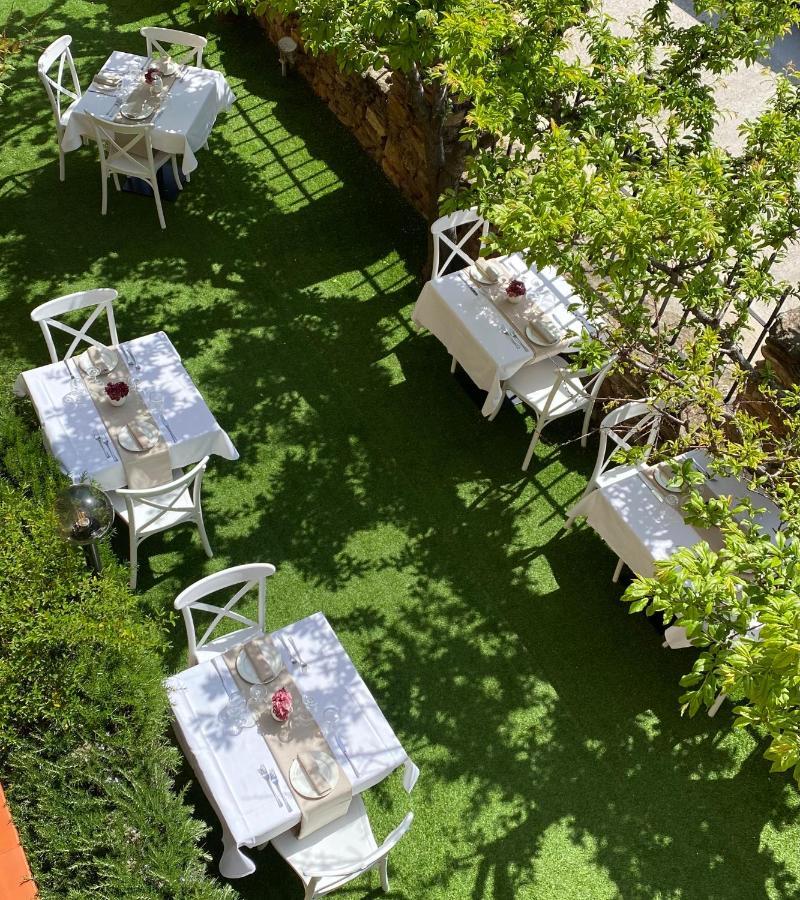 Hotel Donatella Posada  Buitenkant foto
